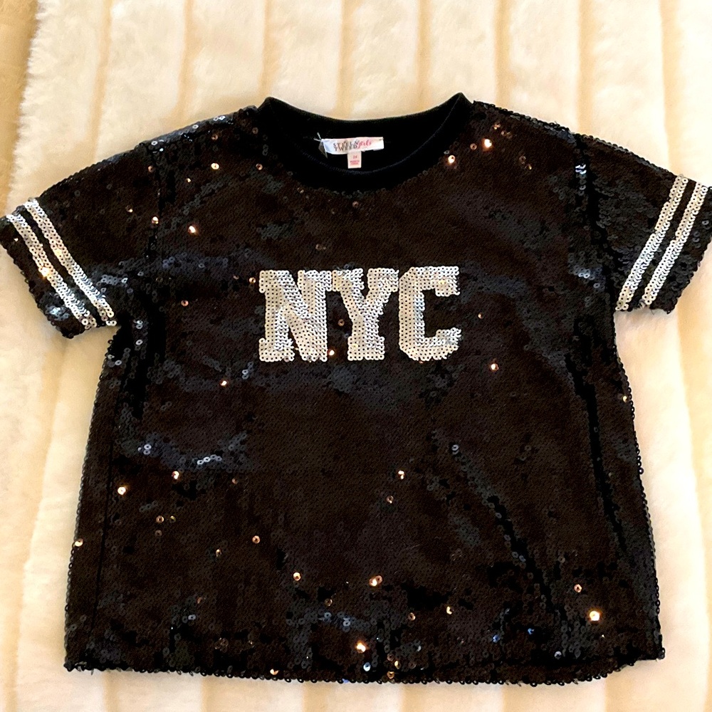 NWOT Black Sequin NYC stunning top!